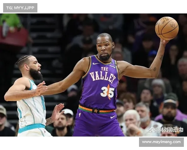 激烈对决再现精彩瞬间 NBA赛场最精彩的高光时刻合集 激烈对决再现精彩瞬间 NBA赛场最精彩的高光时刻合集